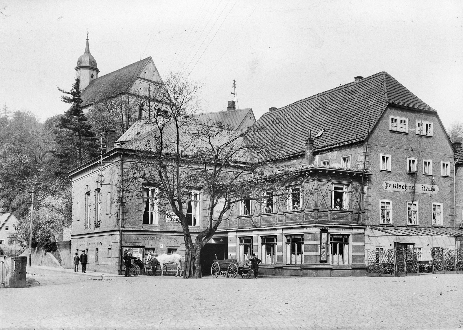 Bauwerk: Hotel "Deutsches Haus"